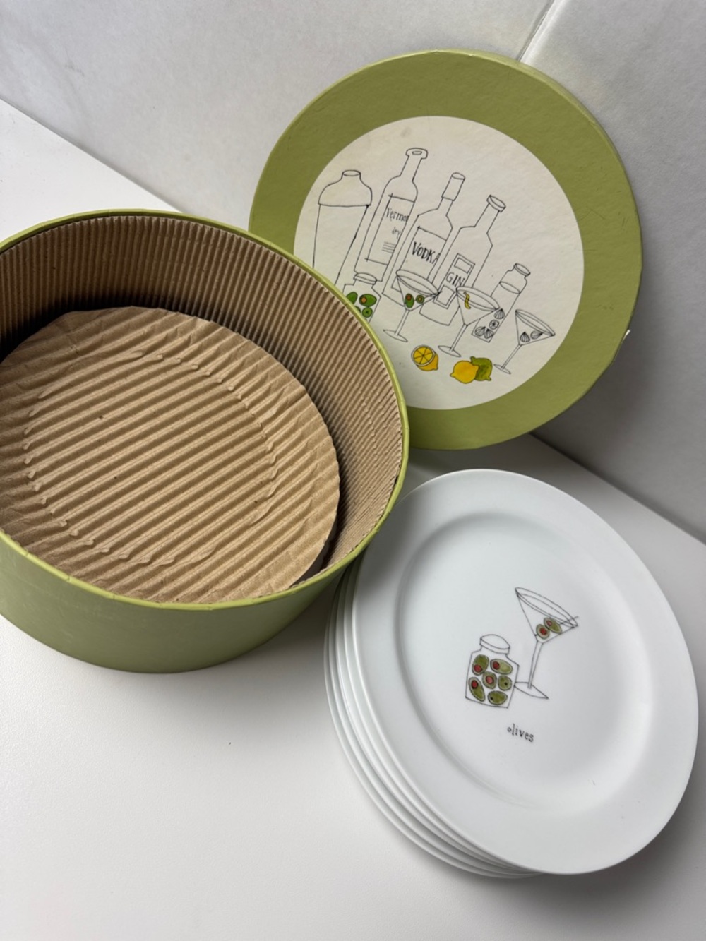 Pottery Barn Martini Appetizer Cocktail Plates Set of 6 - Picture 2 of 16